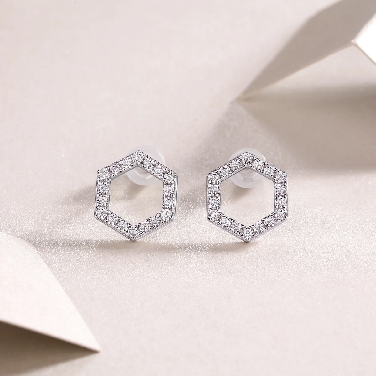 Moissanite Sparkle Stud Earrings in S925 Sterling Silver with Platinum Plating