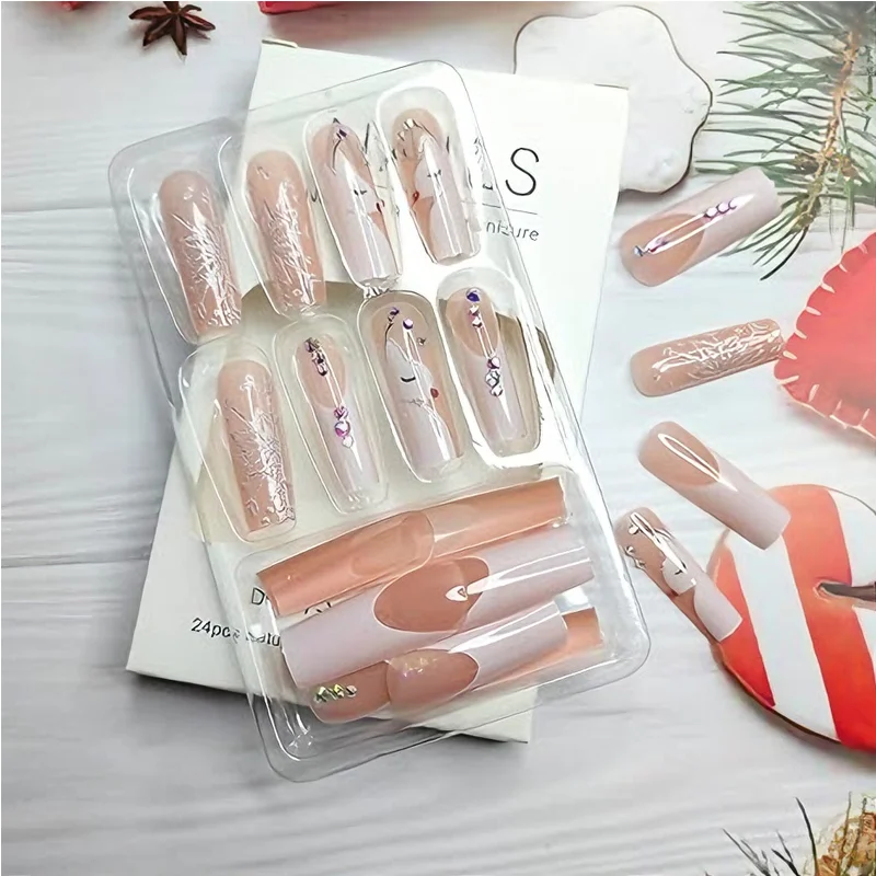24 PCS Diamond Deer Snowflake Press-On Nails, Long Square Head False Nails with Water Pipe Design