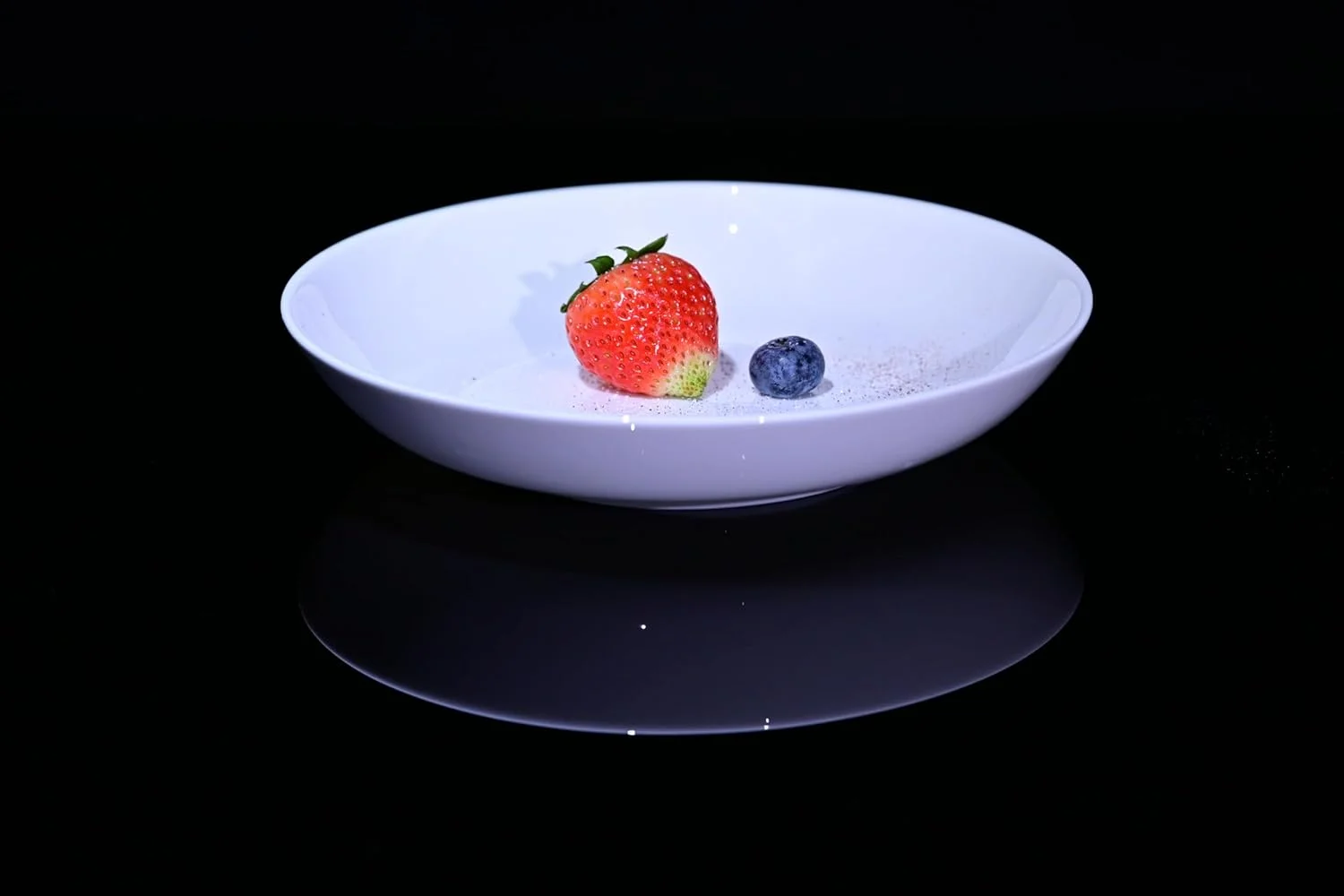 Lily Bone China Dinnerware Set, 4 Pieces, 8.5-inch White Pasta, Salad, Fruit Plate