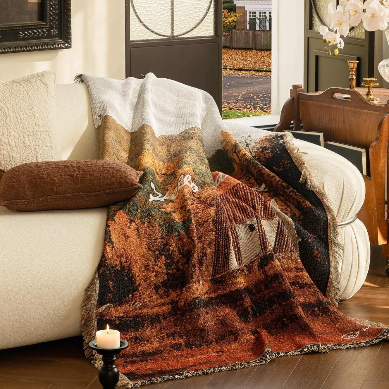Retro-style Sofa Cover Cloth Living Room Light Luxury High-end Sofa Cushion