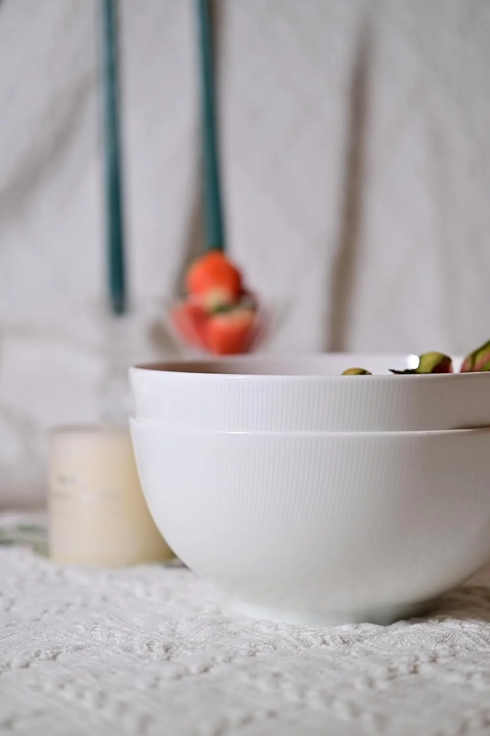 Setaria Bone China Dinnerware Set, 2 Pieces 8-inch Large Deep Salad Bowl, Soup, Cereal, Oatmeal, Fruit, Rice, Ivory White with Narrow Curve Stripe