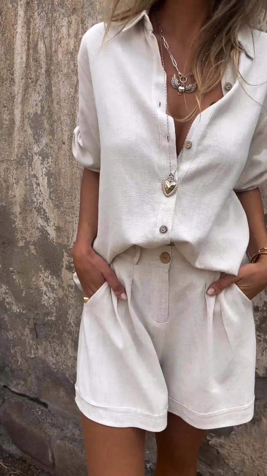 Short-sleeved Suits Fashion Lapel Button Shirt Top and Pocket Shorts Women's Clothing