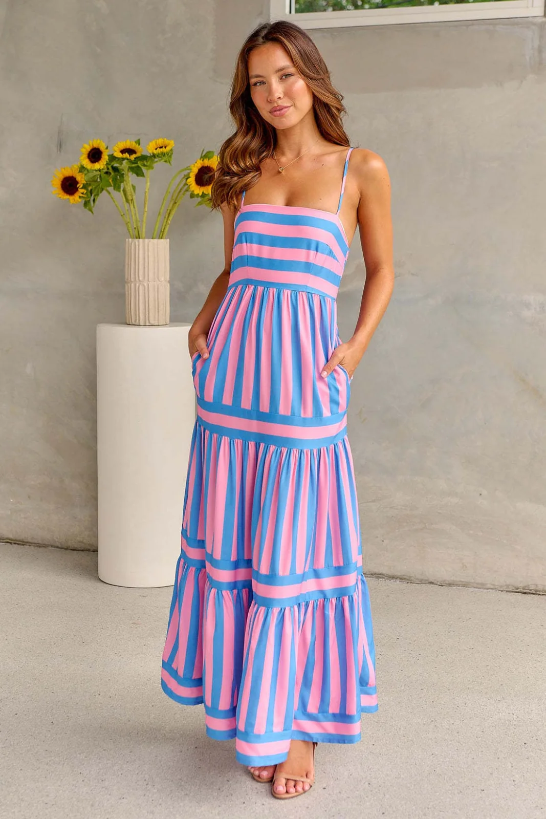 Summer Striped Printed Suspender Long Dress with Pockets Fashion Square Neck Backless Dresses for Beach Vacation Women Clothing