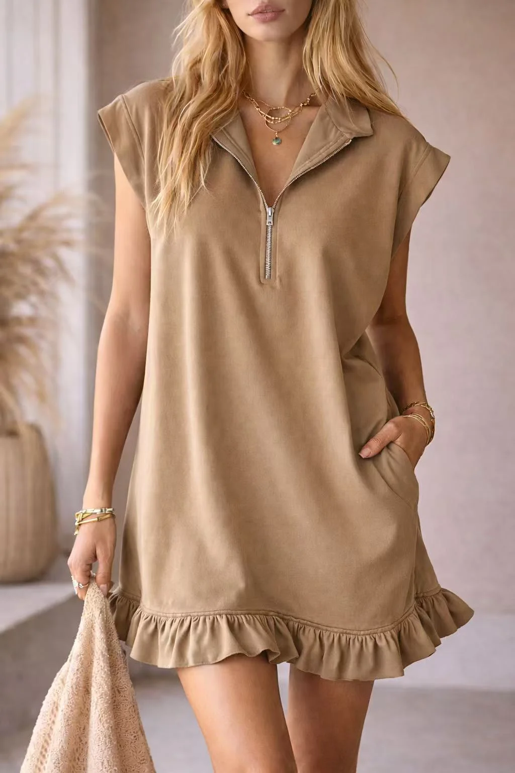V-neck Sleeveless Dress - Women's Casual Summer Dress with Two Front Pockets and Back Zipper Closure for Daily Wear