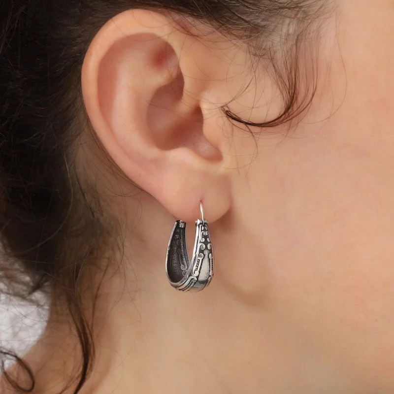 Retro Silver Geometric Alloy Earrings for Women
