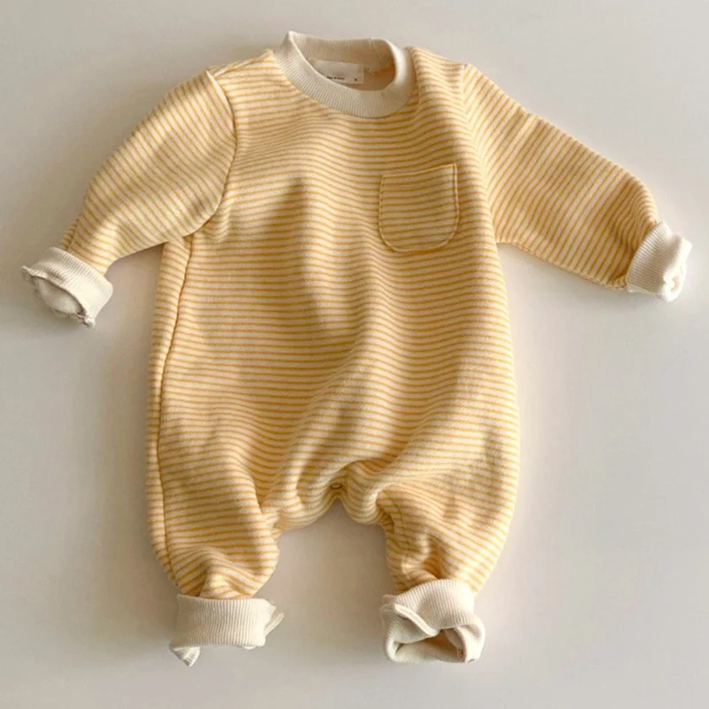 Striped baby jumpsuit with yellow and black pile for winter