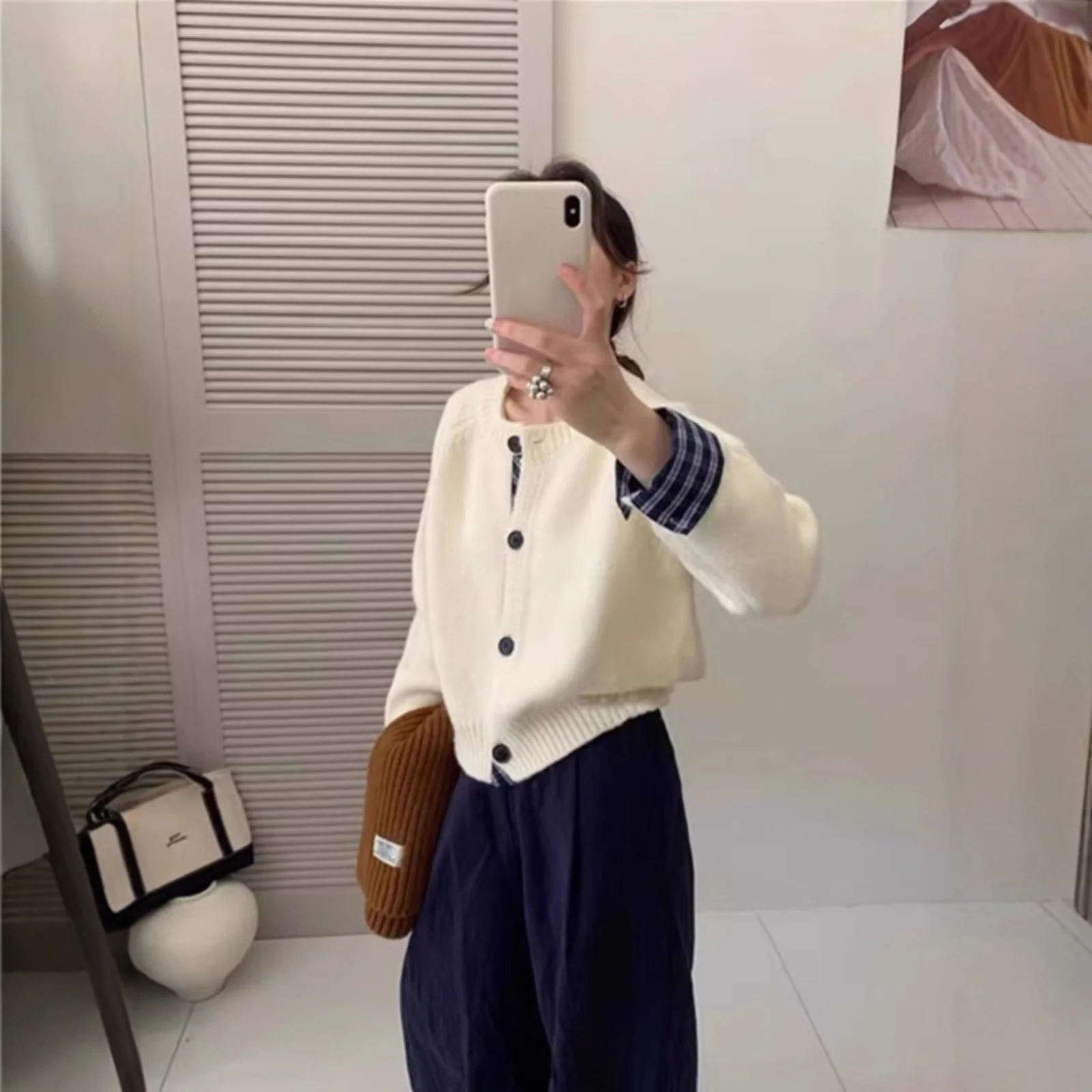Autumn and Winter Korean Style High-grade Knitted Cardigan Coat for Women