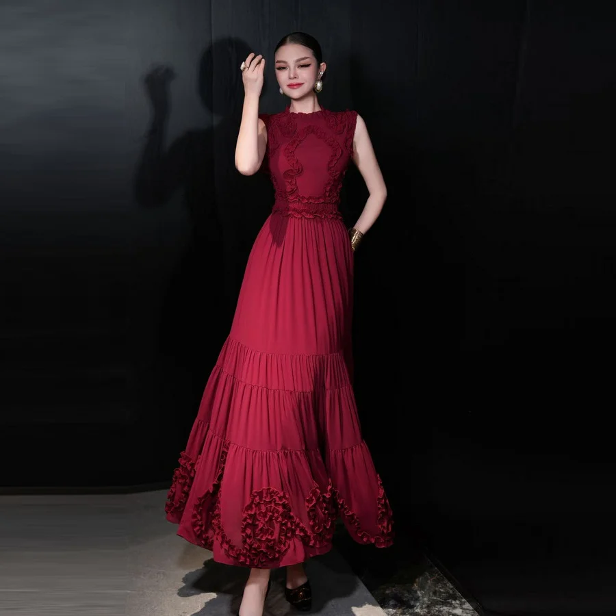 Elegant Sleeveless Waist-cinching Dress for Women