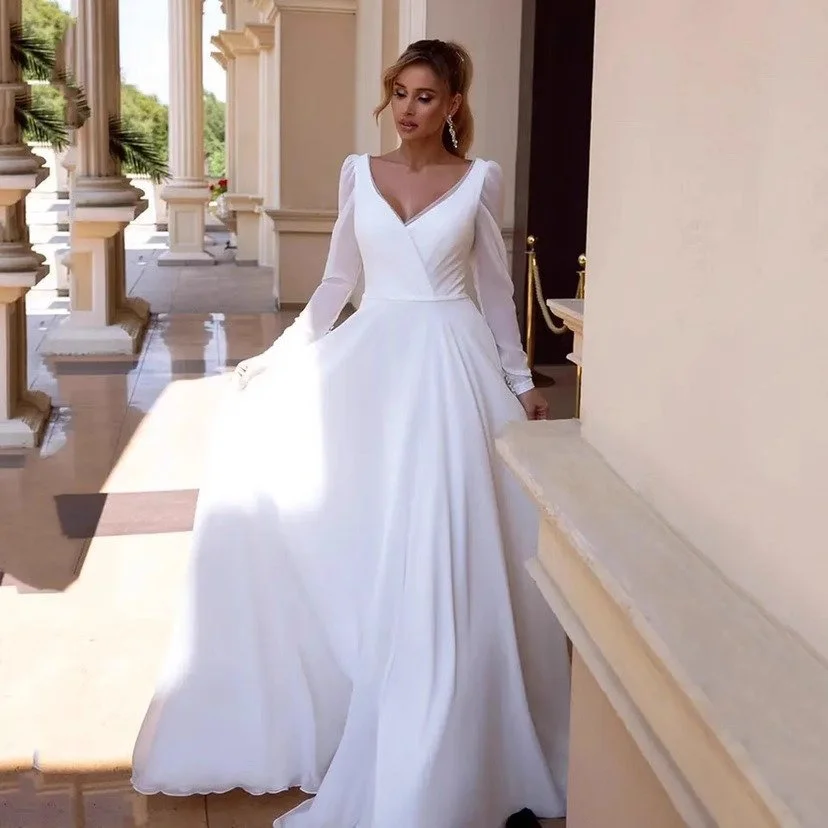 Elegant V-Neck Backless Long Sleeve Dress