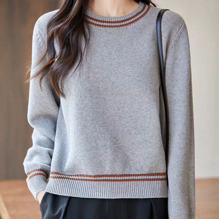 Knit Women's Round-neck Sweater