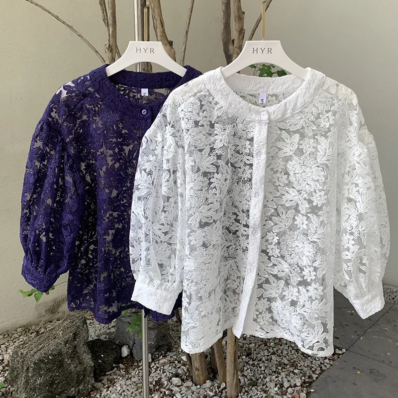 Lantern Sleeve Round Neck Lace Blouse