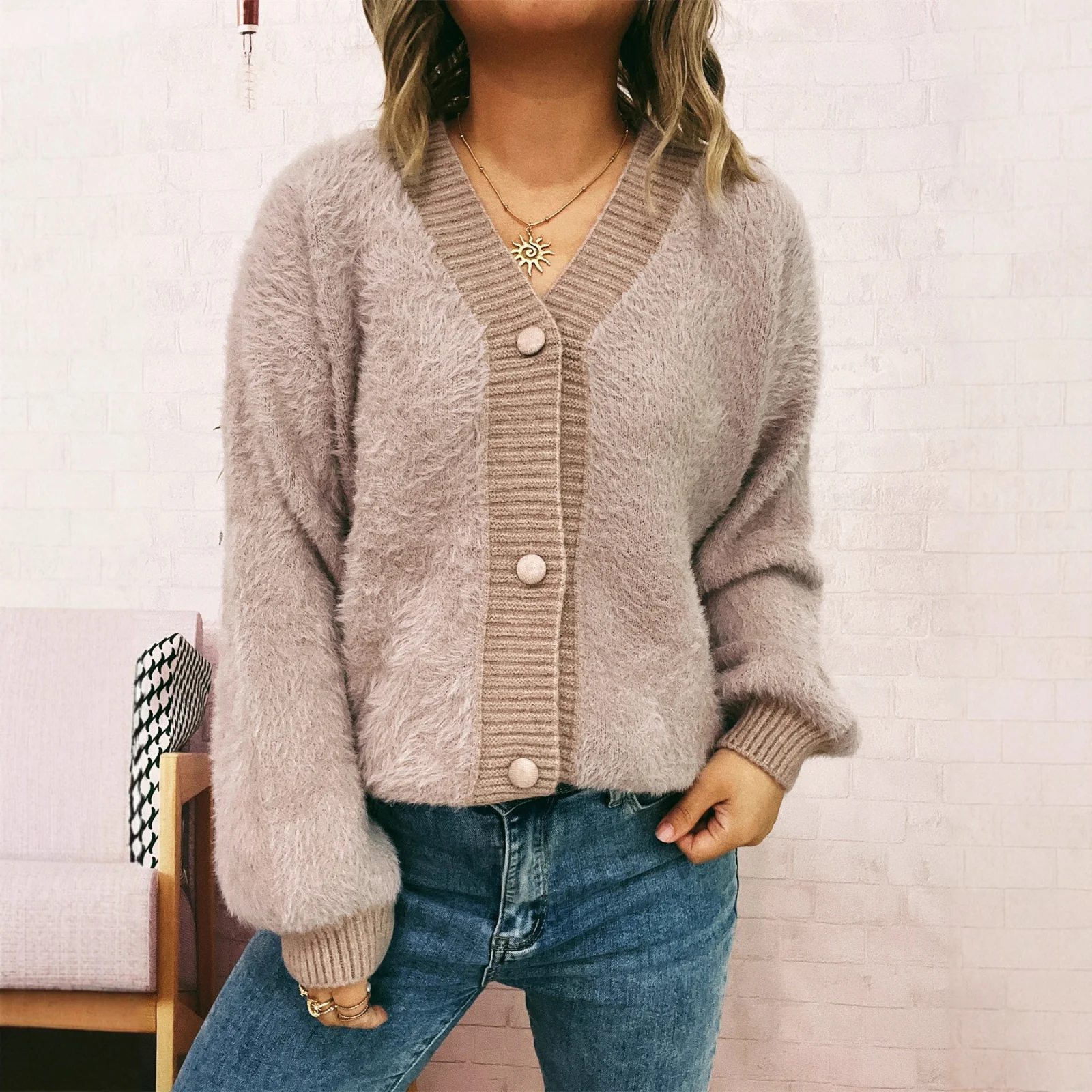 Leisure Commute V-neck Solid Color Coat Sweater