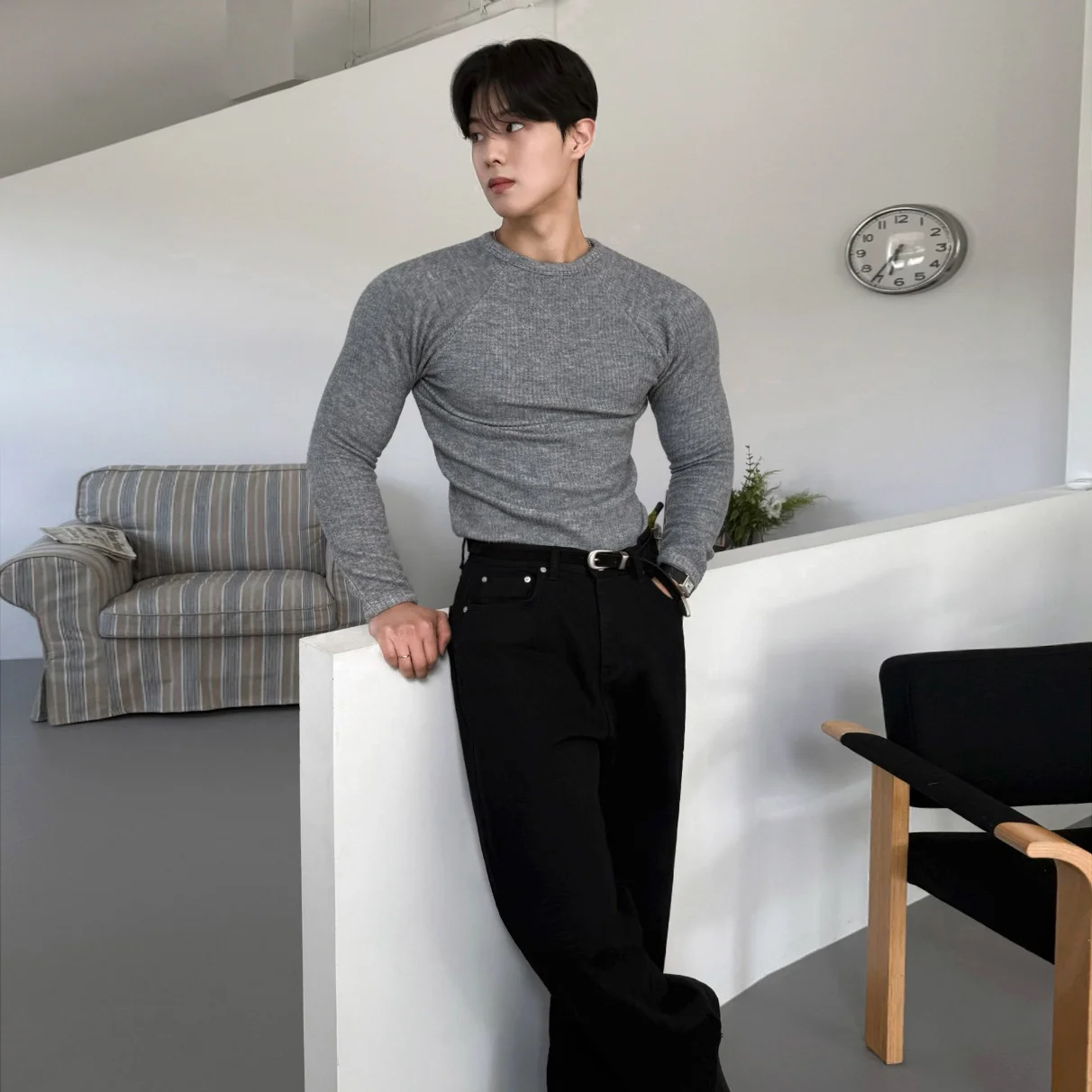 Men's Slim-Fit Crew Neck Long Sleeve Thermal Base Layer T-Shirt