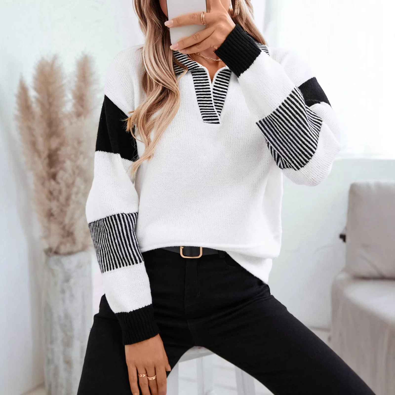Versatile Loose-fitting Long-sleeve Knit Sweater
