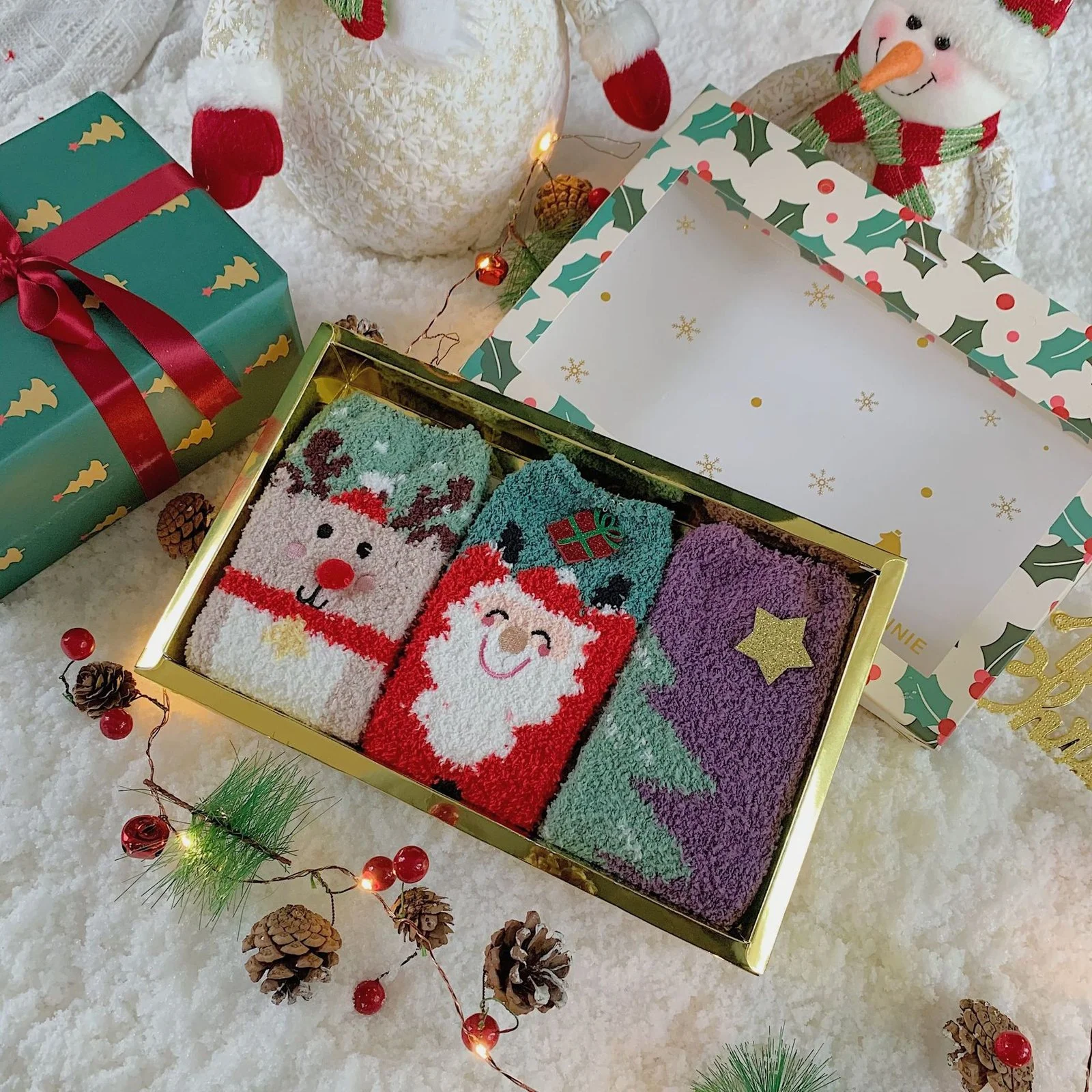Warm Coral Fleece Christmas Socks Gift Set