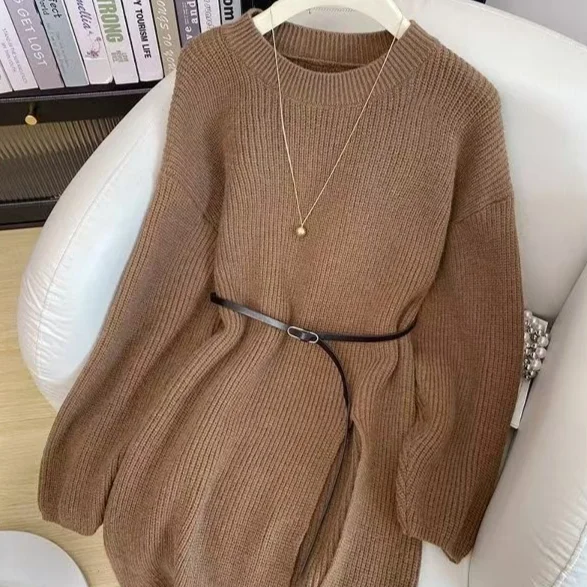 Winter Outfit a Full Set of French Retro Dresses for Women
