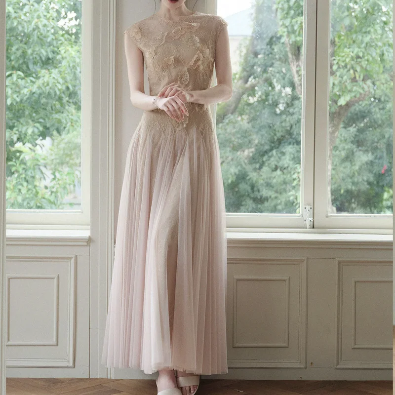 Womens French-style Waist-cinching Dress