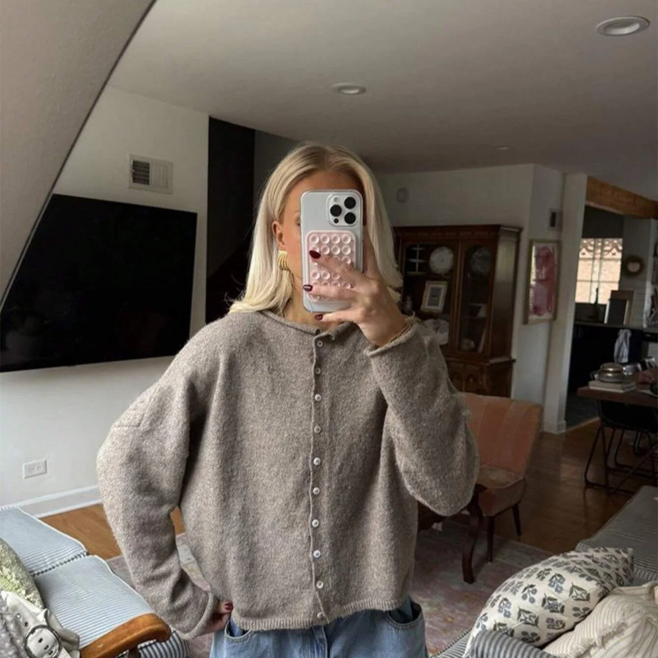 Women's Long Sleeve Solid Color Knitted Cardigan