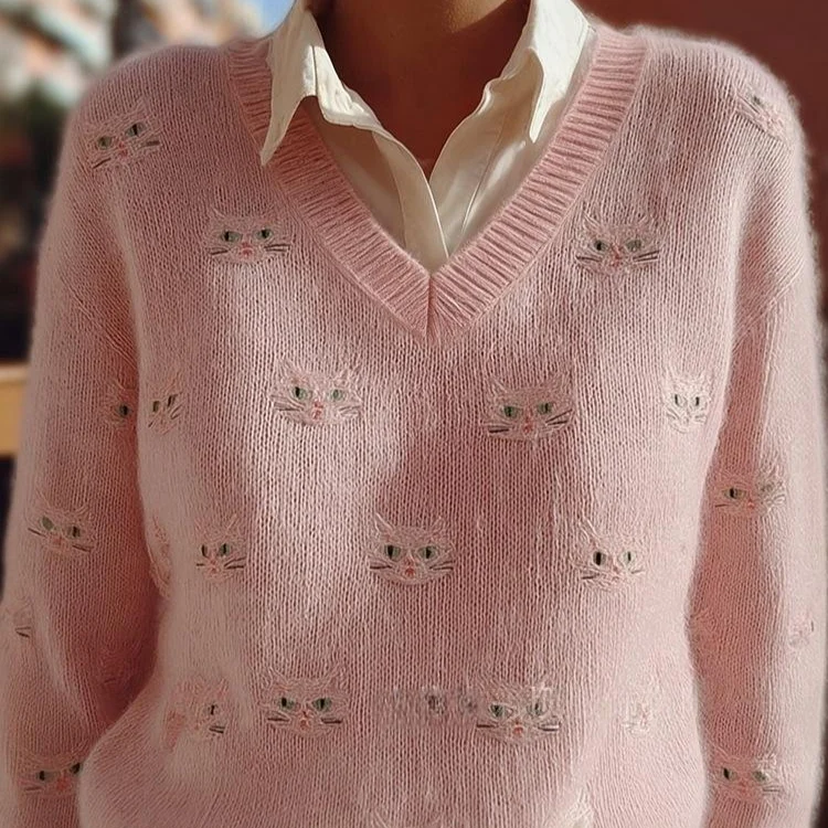 Womens Loose-fit Crew-neck Pullover Sweater with a Print Pattern