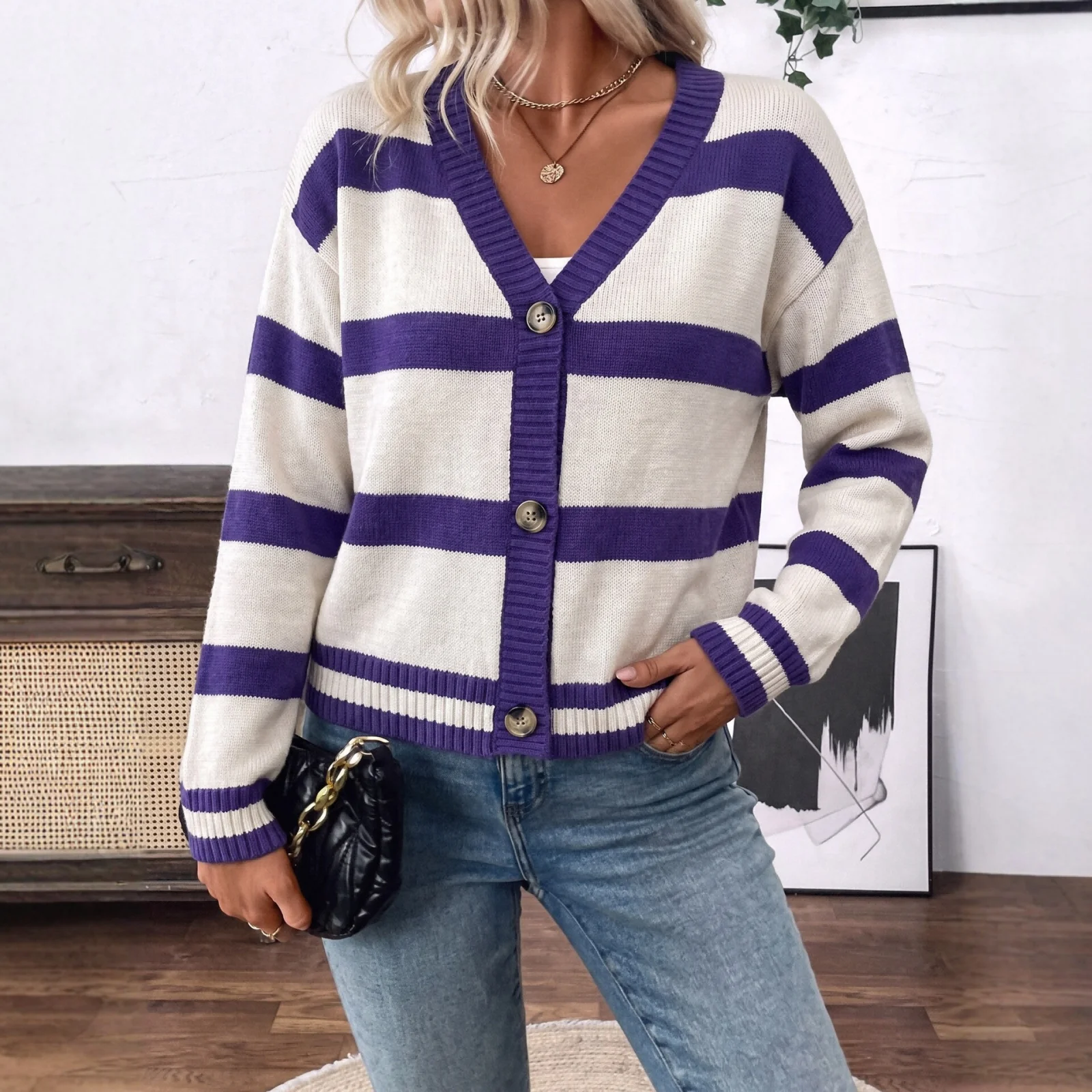 Womens Striped V-neck Knitted Cardigan