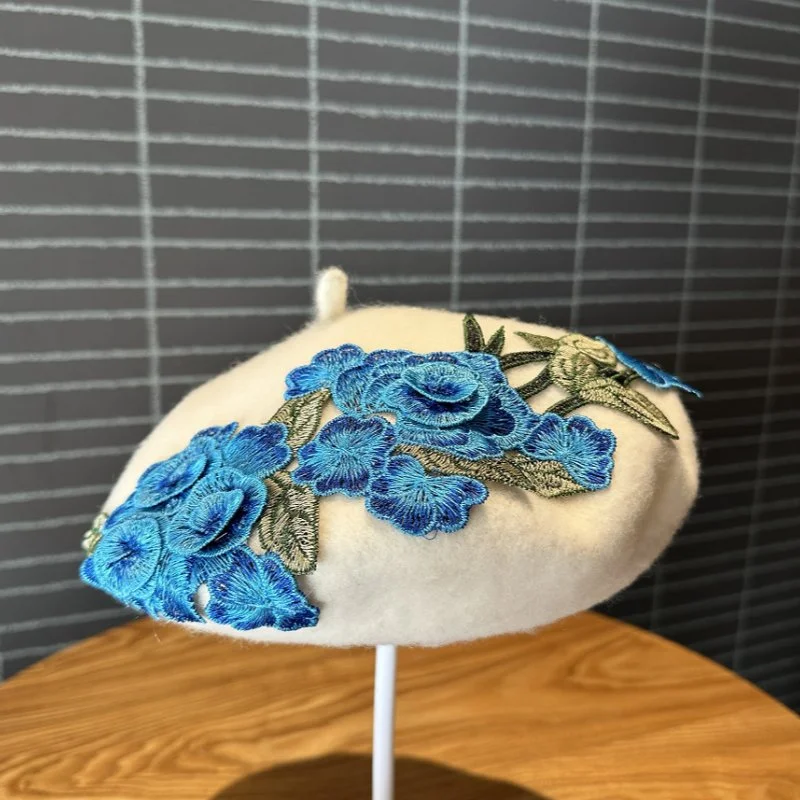 Woolen Painter's Hat for Women - Artistic Design
