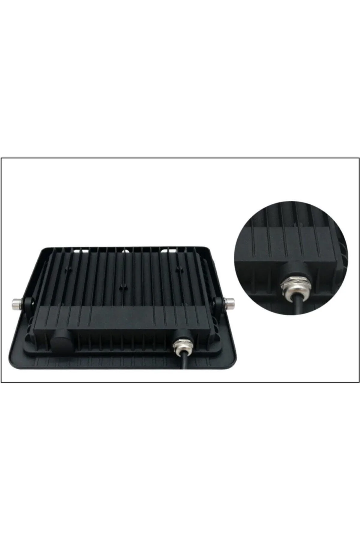 100W LED Projector with COB Technology for Outdoor and Industrial Lighting
