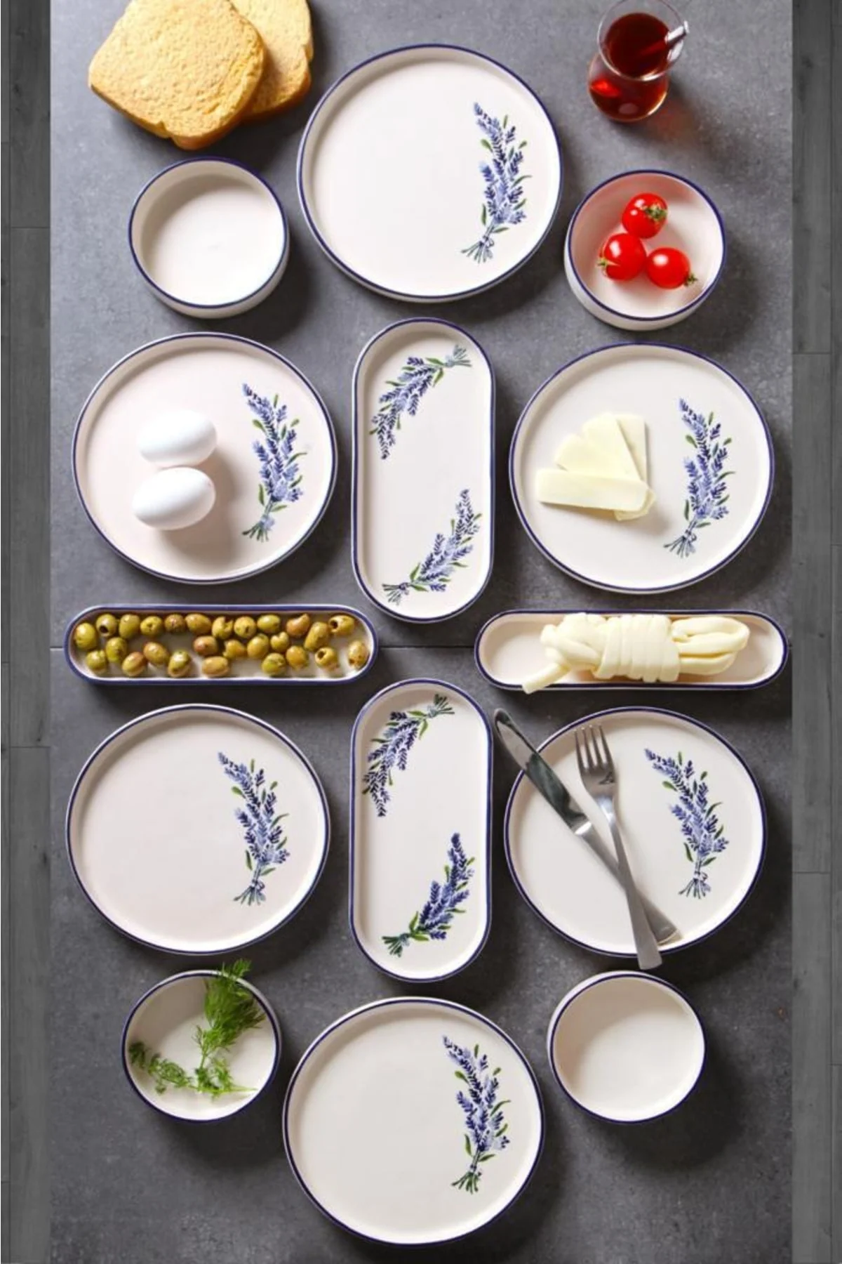 14-piece lavender patterned breakfast set for 6 people