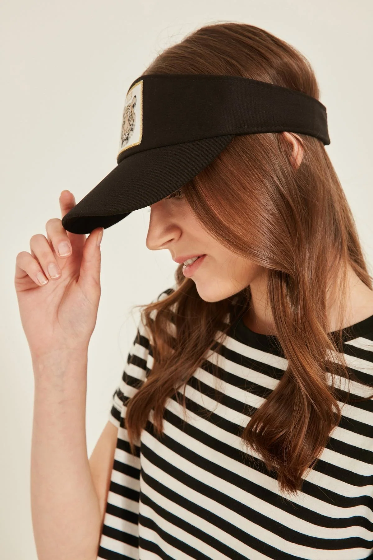 Black cotton visor hat with adjustable back for all-day comfort