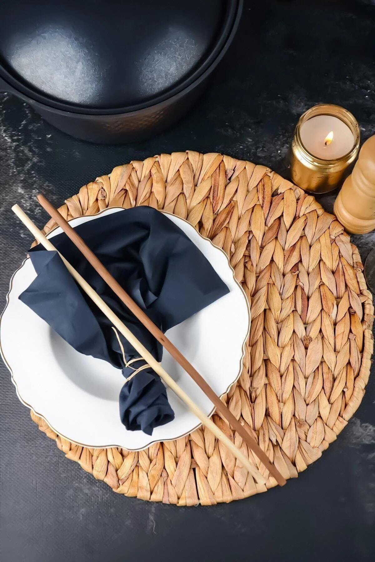 Straw braided placemats set of 2