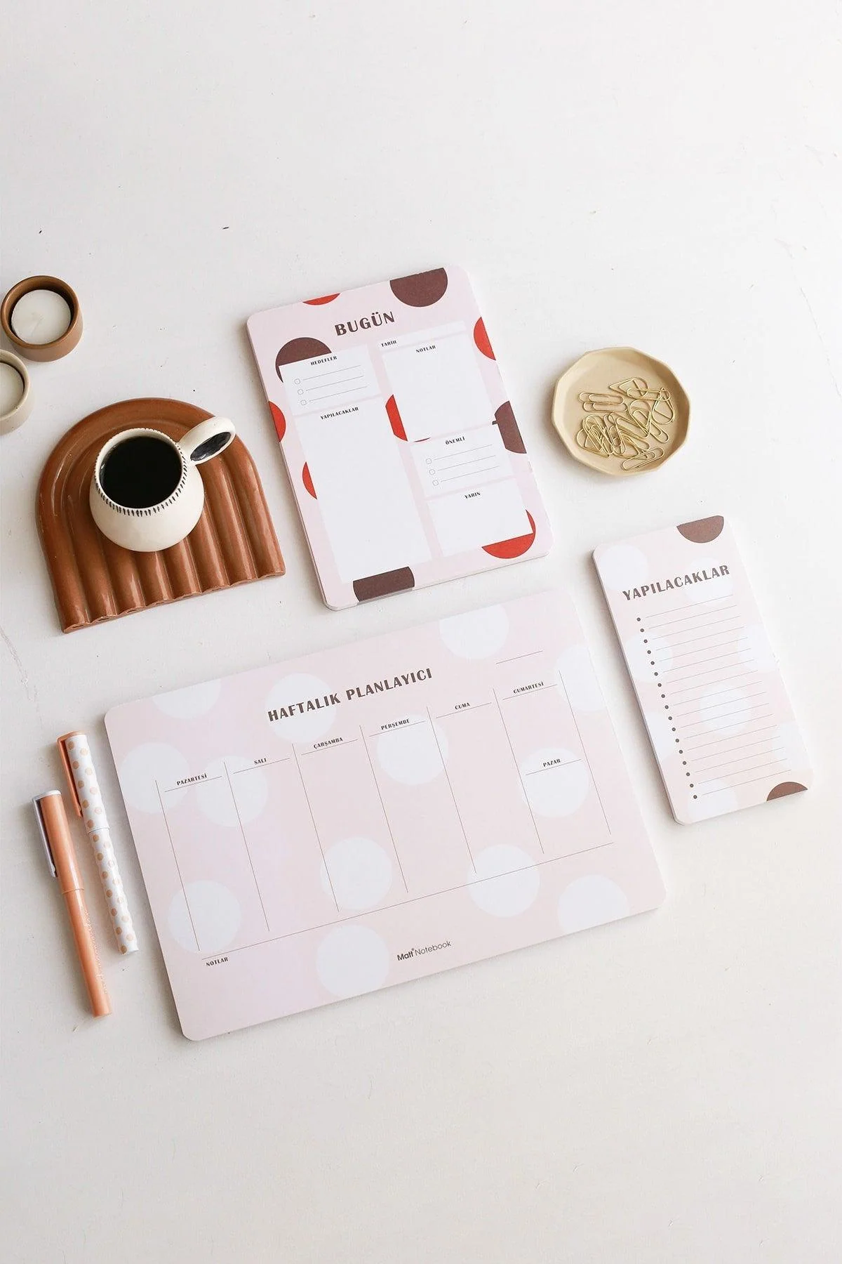 Desktop Planner Set – Three Sizes (20x29 cm, 14x20 cm, 9x18 cm) – 52 Sheets Each