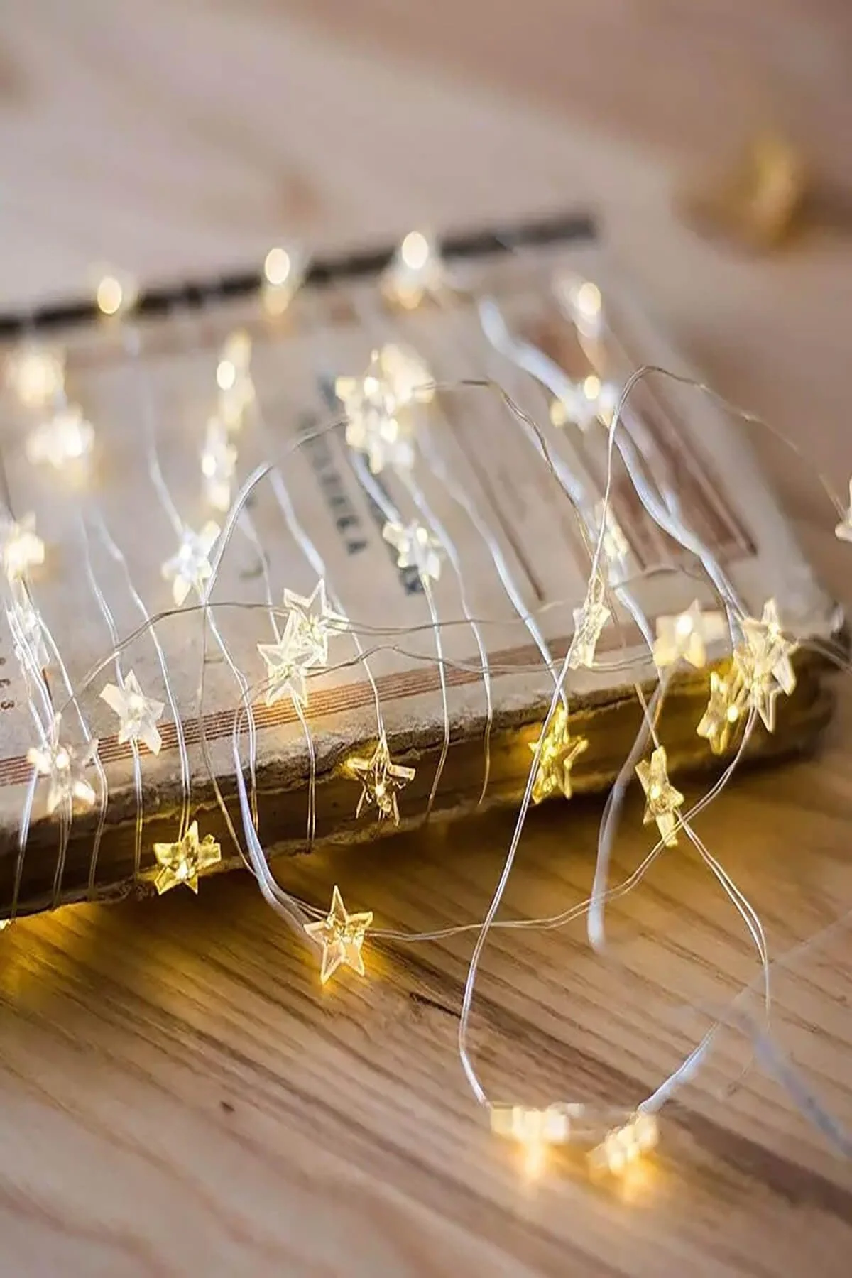 3-meter copper wire LED string lights with 30 illuminated stars, daylight white