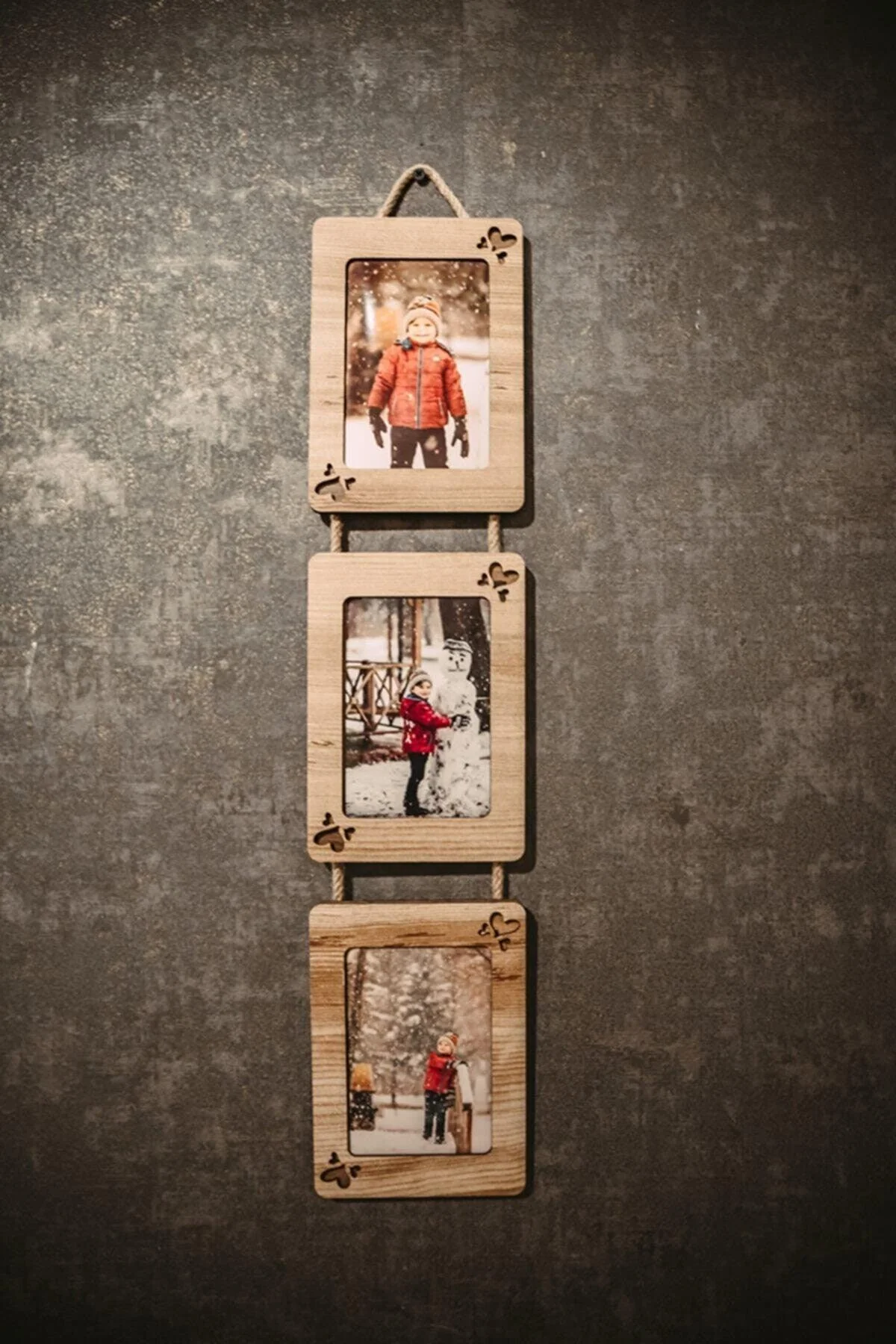 Set of 3 Wooden Picture Frames with Rope Hanger
