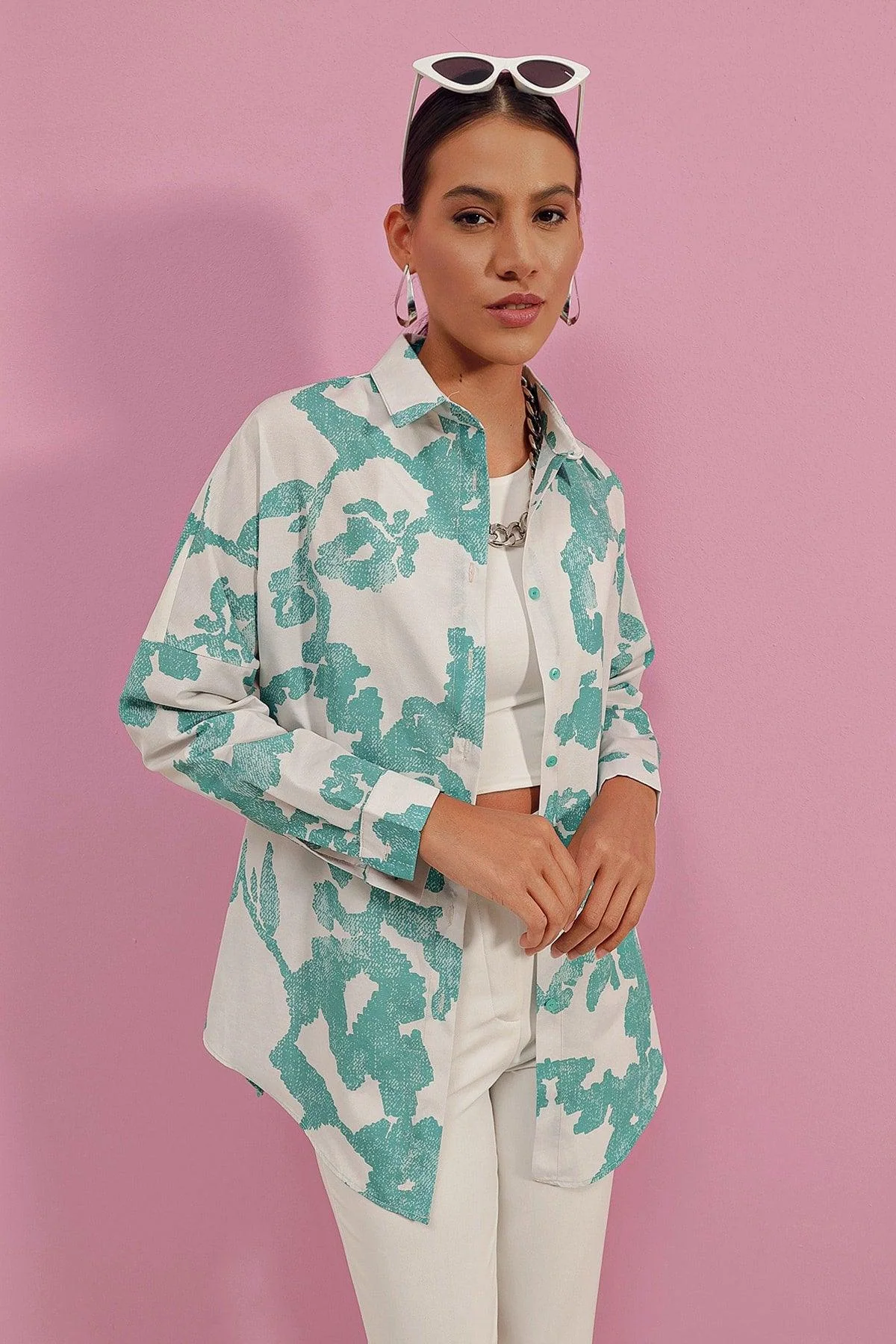 Oversized long mint green shirt in cotton blend