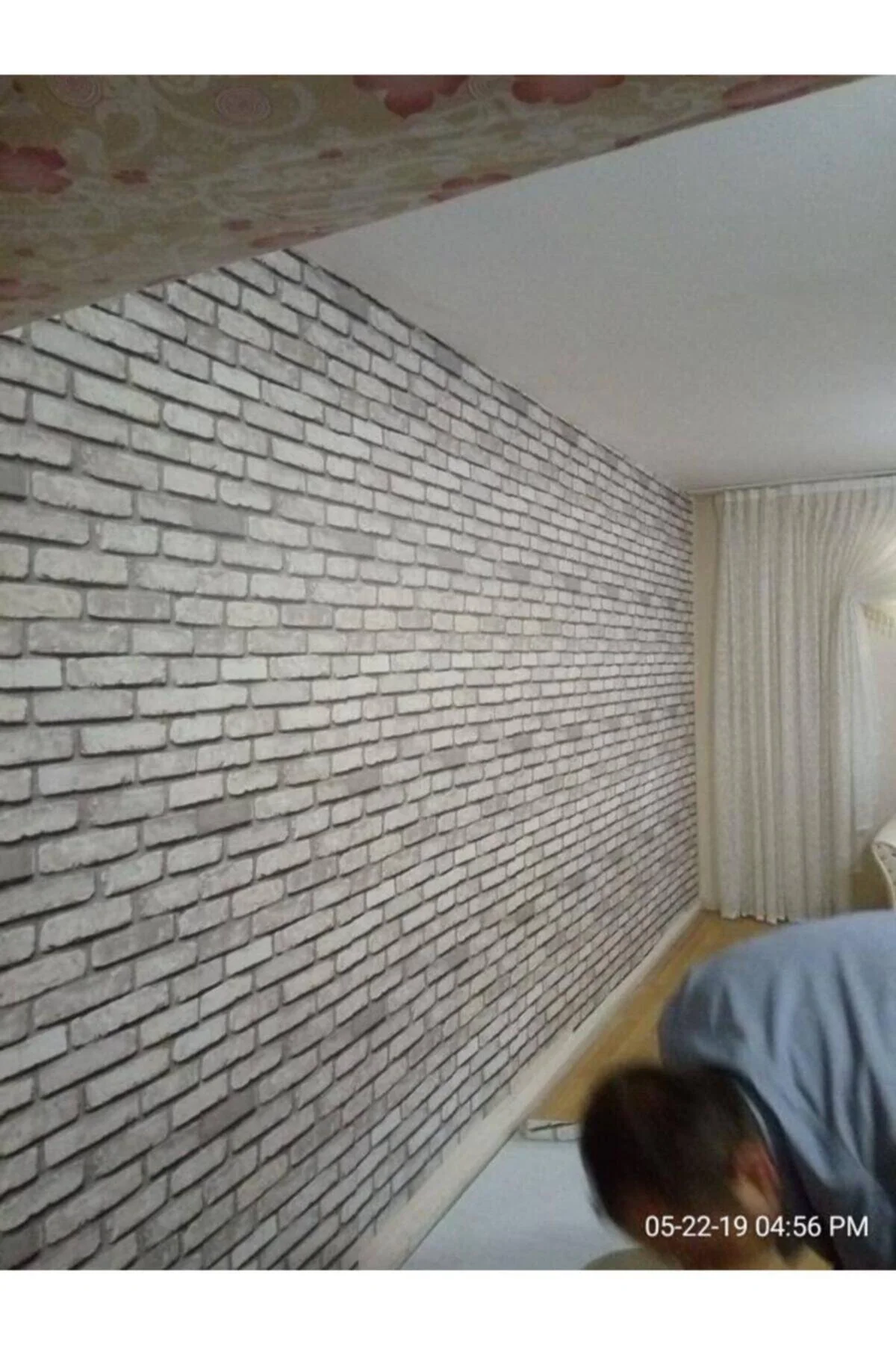 53cm x 10m Breathable Wallpaper Roll, Stain-Resistant and Sunproof
