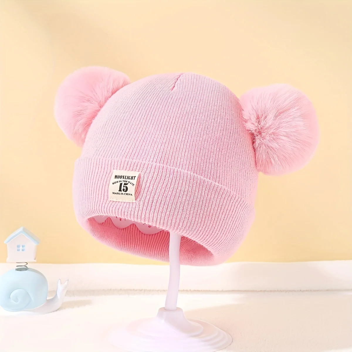 Unisex winter knit hat with stretch-fit for warmth and comfort