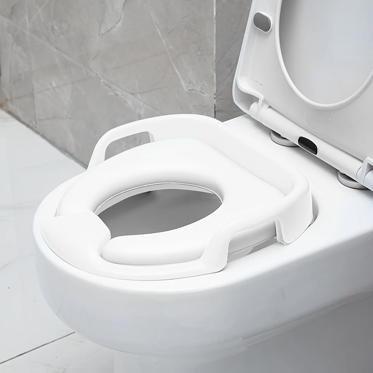 Large Kids Toilet Seat – Comfortable Cushion for Boys and Girls