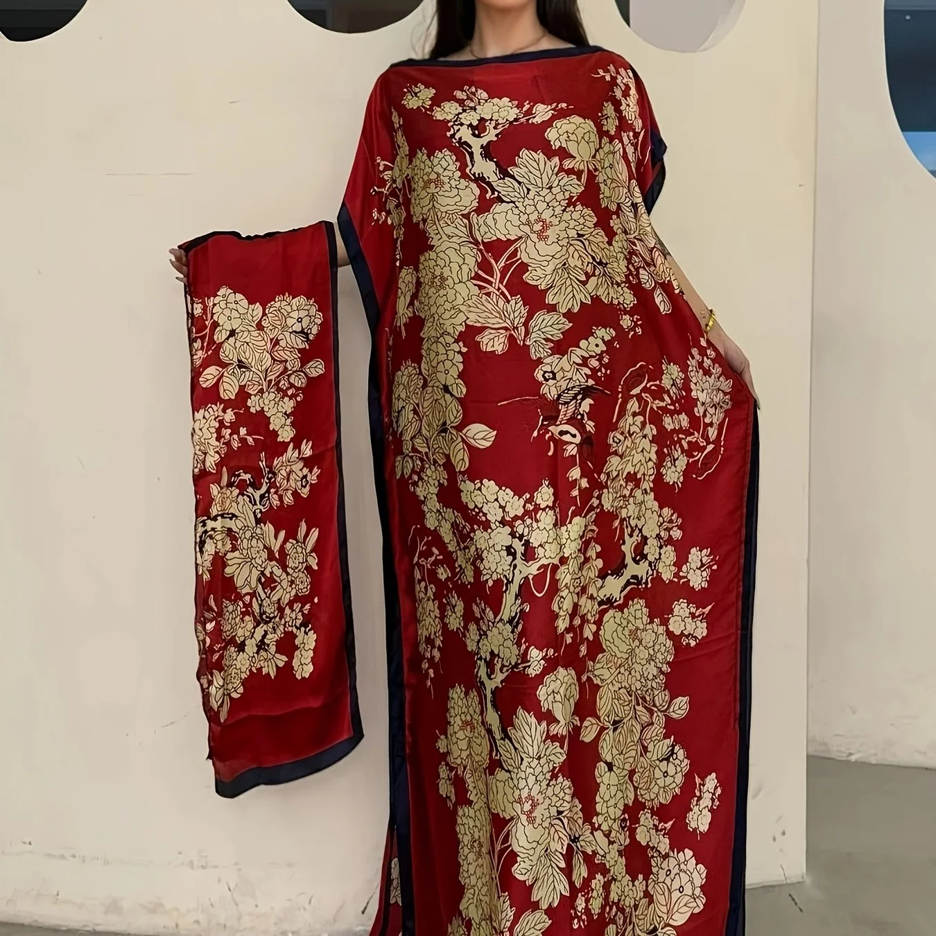 Floral Boat Neck Abaya with Batwing Sleeves – Plus Size Relaxed Fit Maxi Dress