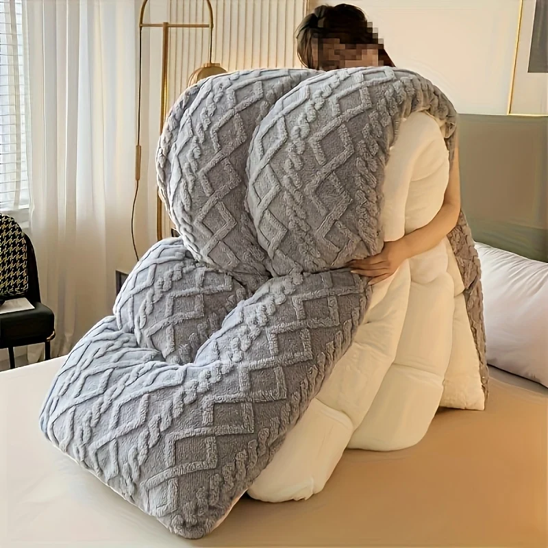 Quilted fleece blanket for luxury warmth and comfort