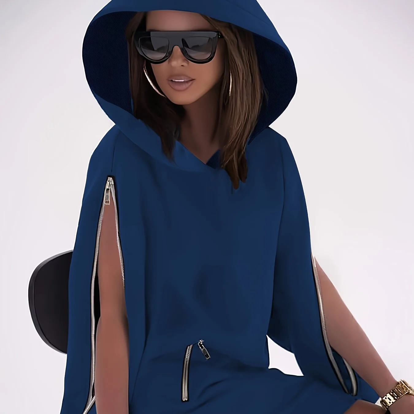 Black Plus Size Hooded Sweatshirt with Zipper and Pockets