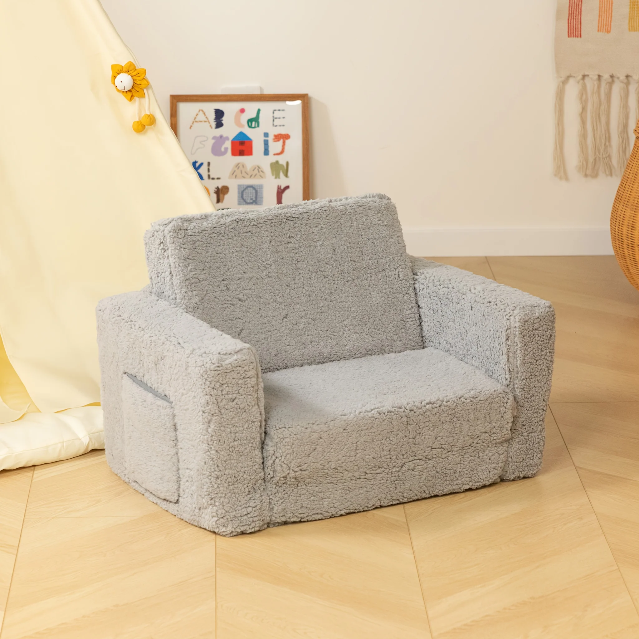 Ultra‑Soft Foam Convertible Sofa Chair for Kids – Flip‑Out Sherpa Lounger
