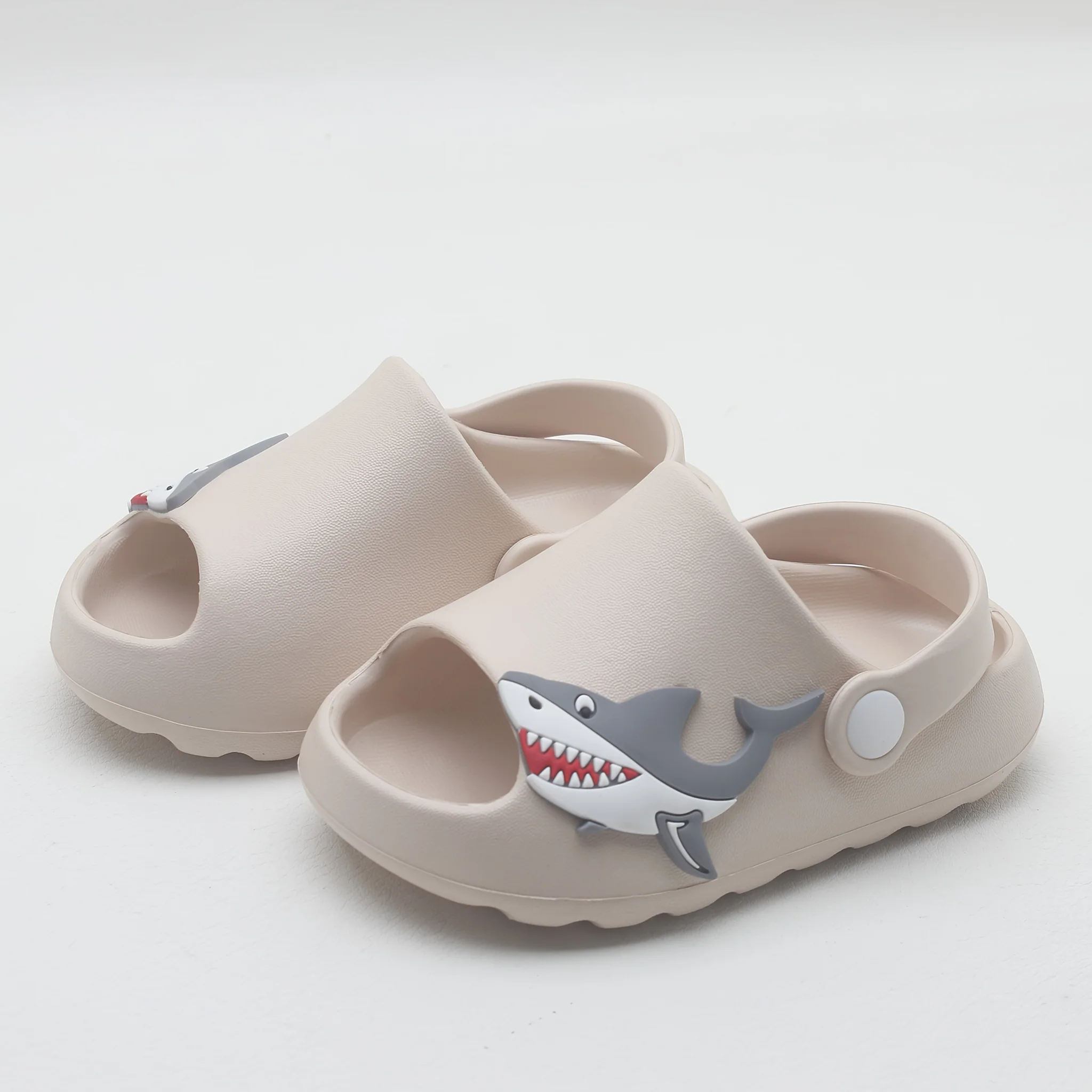 Lightweight EVA Beach Sandals for Kids and Teens, Low-Top Casual Style