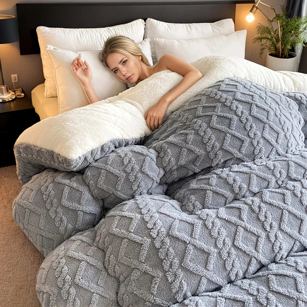 Velvet Throw Blanket, Thick and Warm for Winter Nights