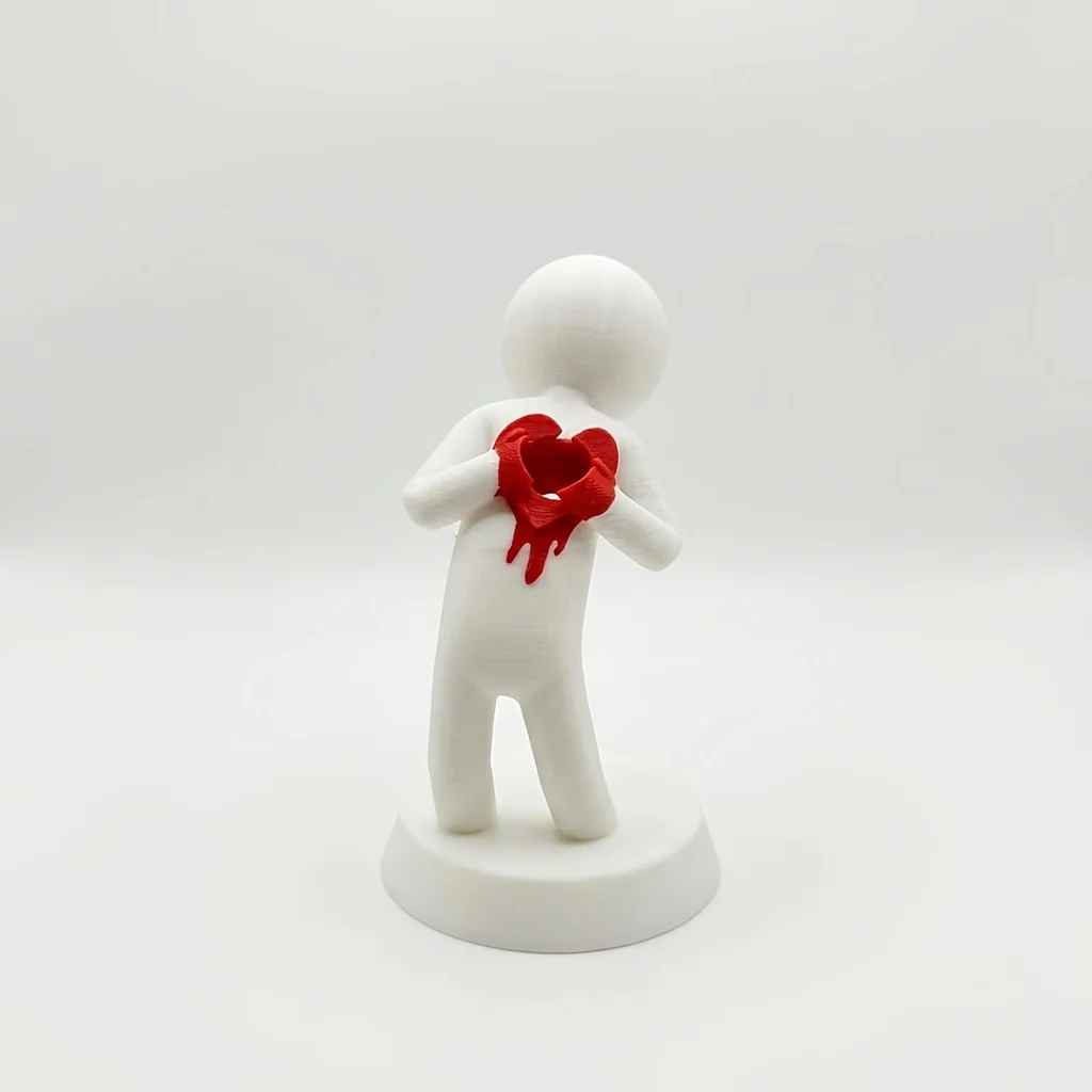 Broken heart desk pen holder with playful quote