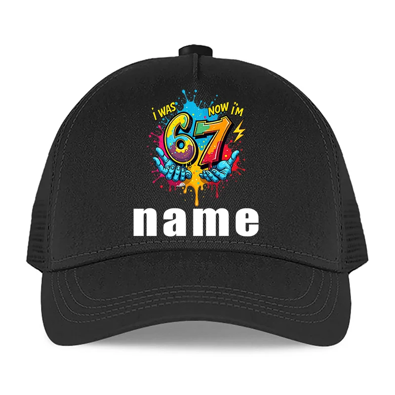 Personalized baseball cap for teens with hand-holding graphic and sun protection