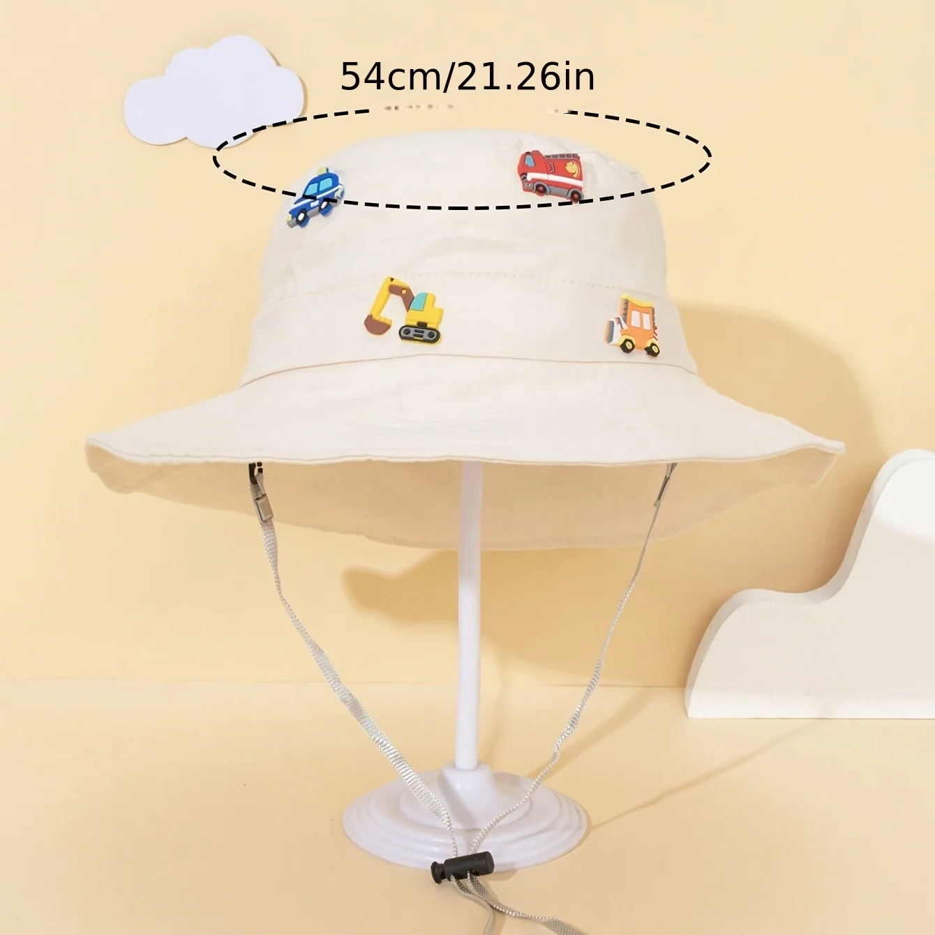 Classic flat-top basin hat for boys in adjustable sizes
