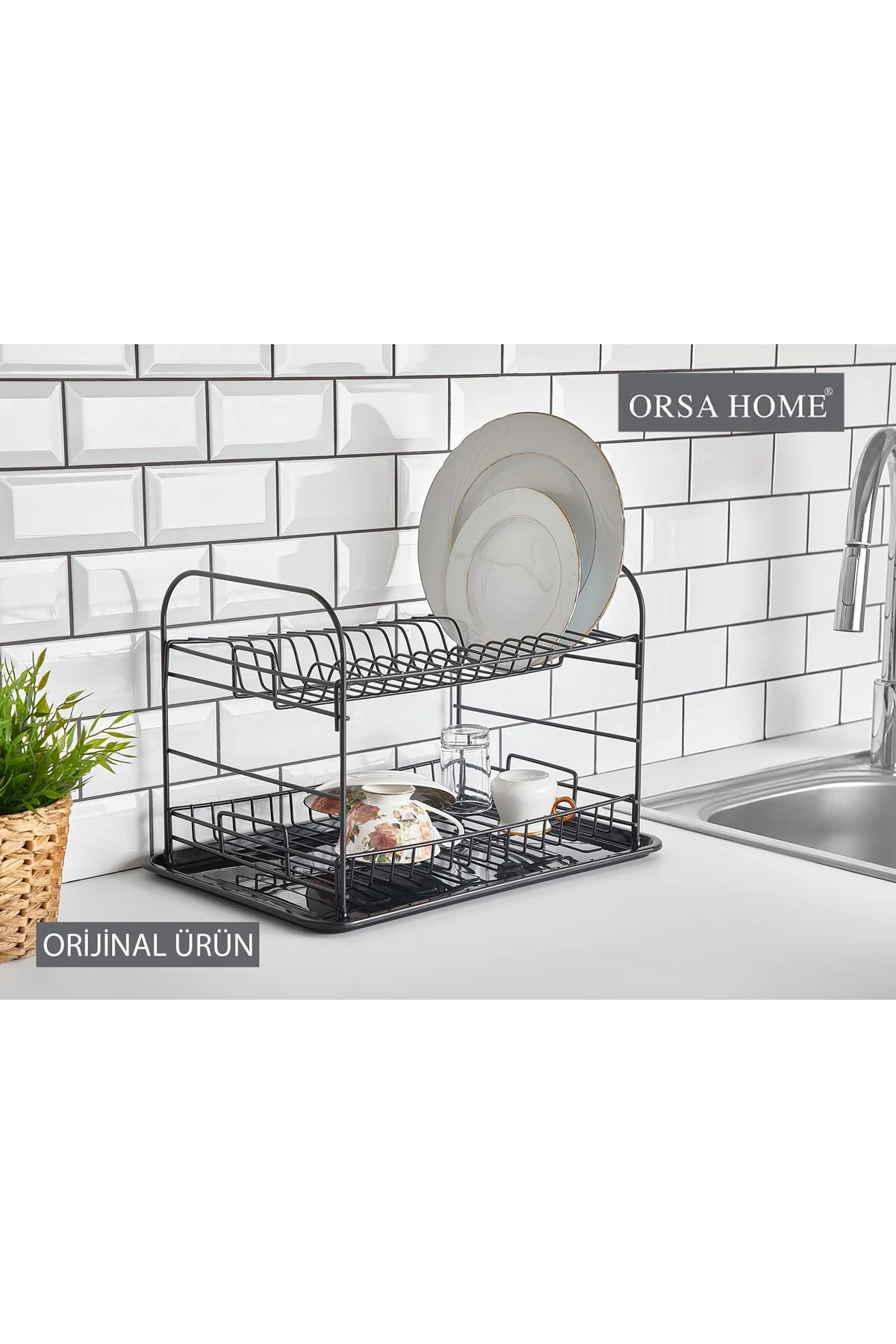 Matte black two-tier dish rack with 27 x 42 cm footprint