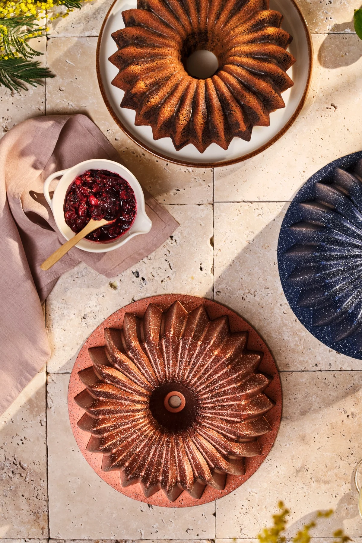 26cm copper cake mold with granite non-stick coating