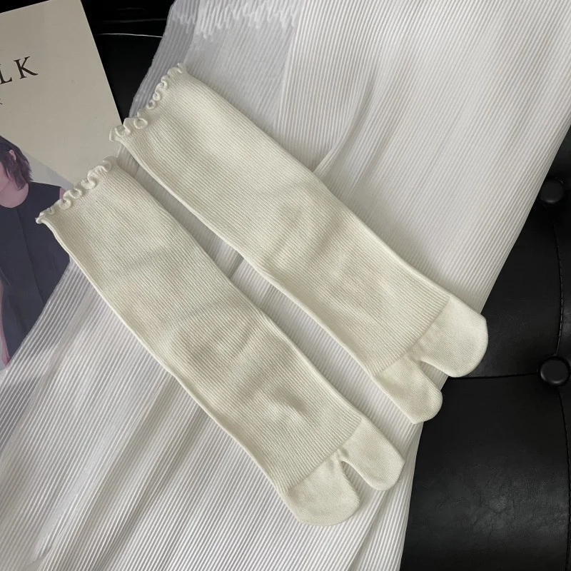 Artistic Mid-Calf Women's Socks with Split Toe