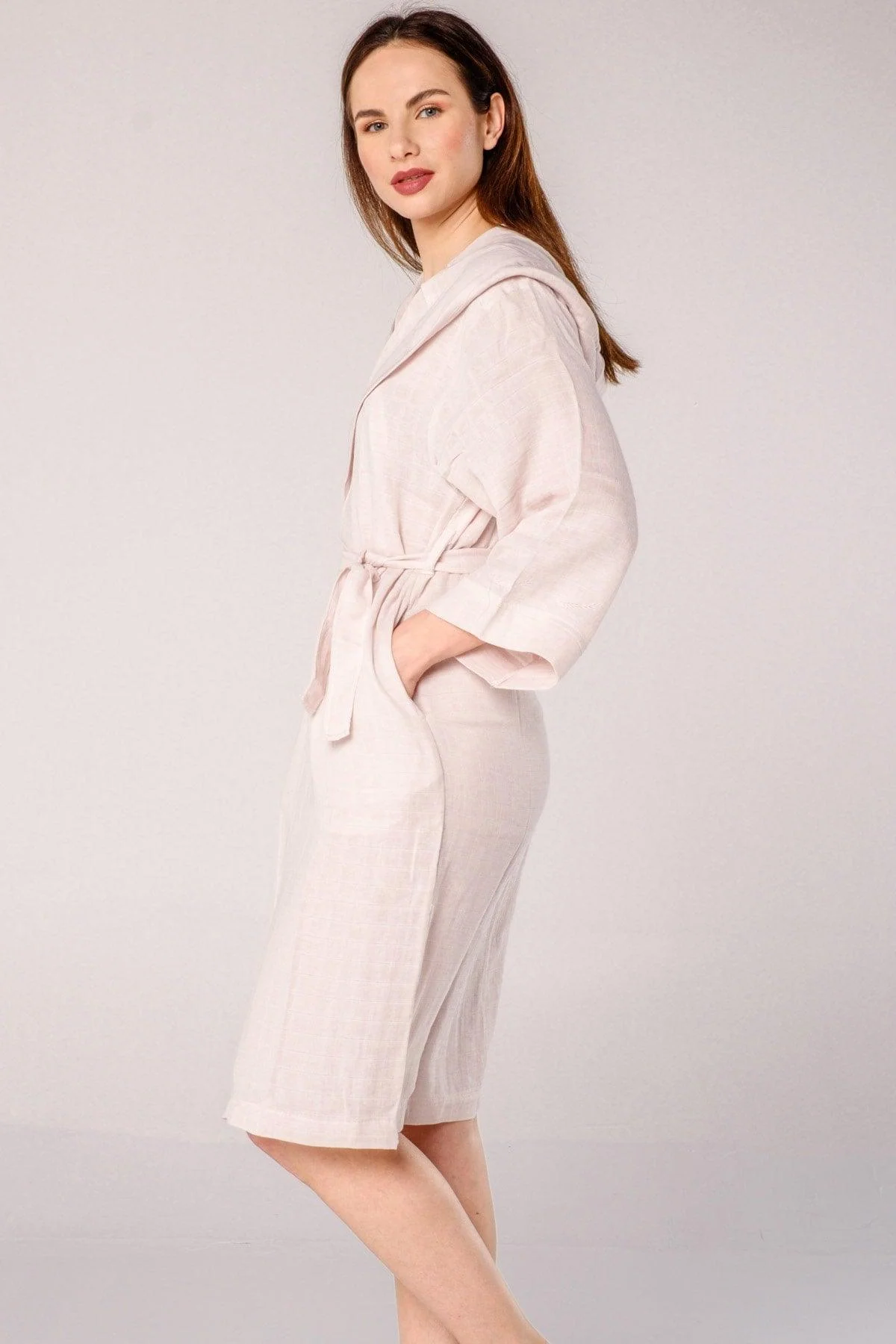 Light pink embroidered muslin beach robe with chest spike design