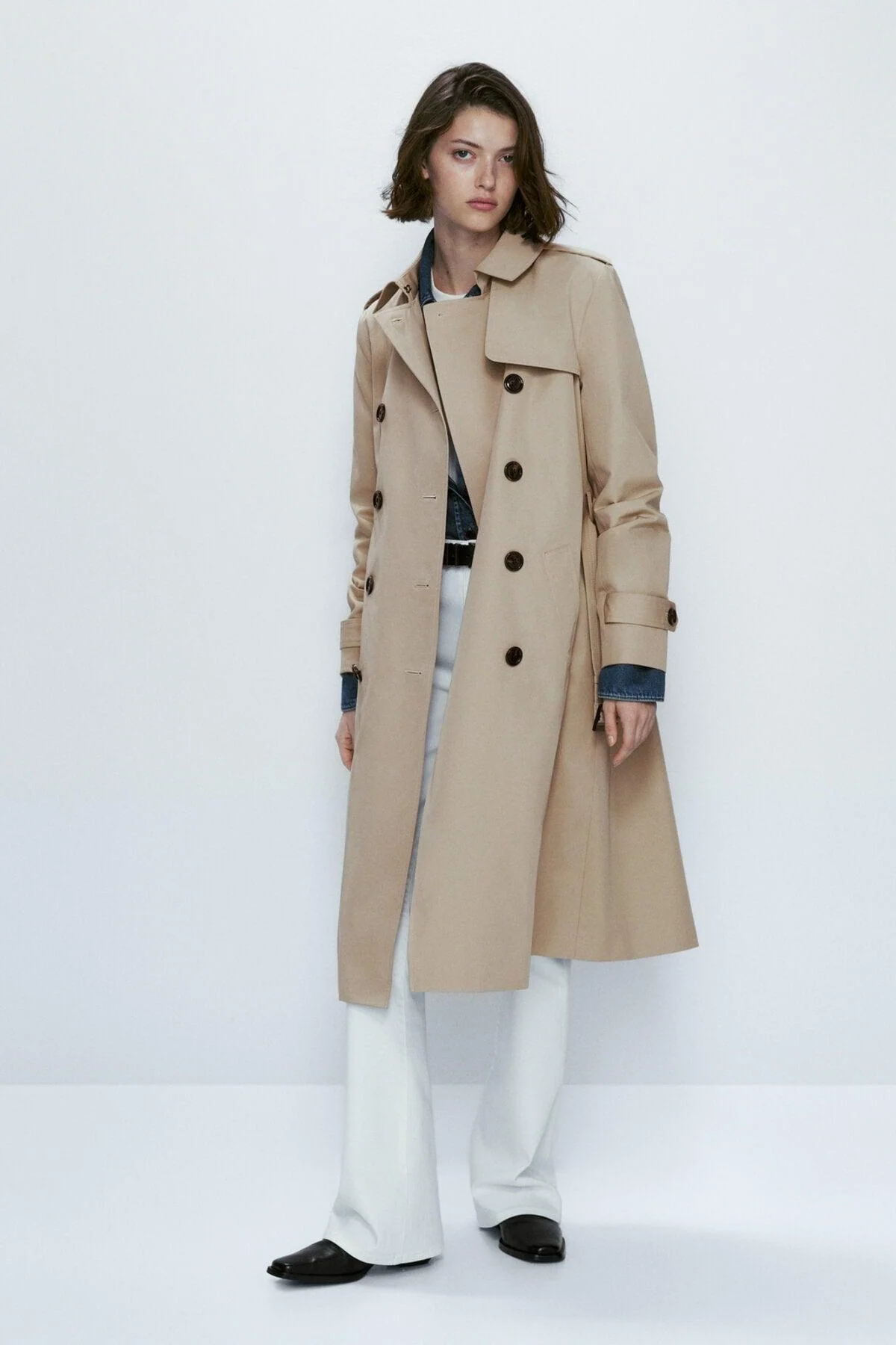 Belted cotton trench coat with notched lapel